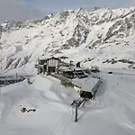 Lo Stambecco بيريوِل تْشيرفينيا