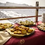 Lo Stambecco بيريوِل تْشيرفينيا