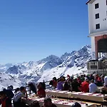 Lo Stambecco Breuil-Cervinia