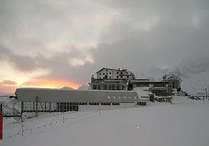 Lo Stambecco Hotel Breuil-Cervinia