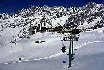 Hotel Lo Stambecco Breuil-Cervinia