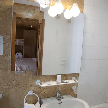 Hotel Lo Stambecco