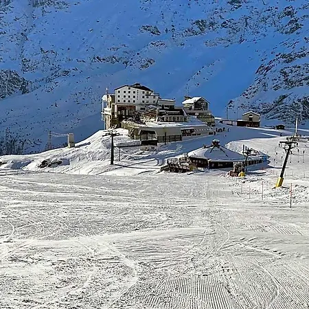 Lo Stambecco Breuil-Cervinia