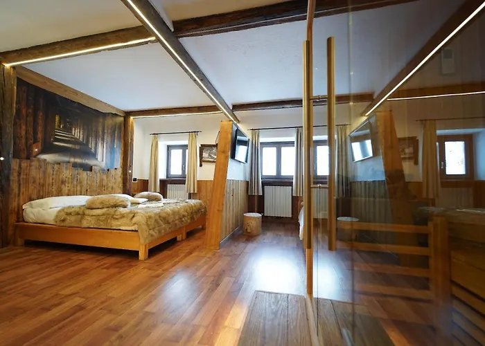 Szálloda Lo Stambecco 3*